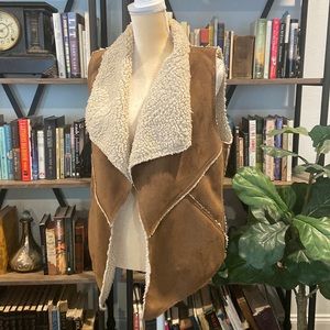 Sanctuary Suede-Like and Lambswool-Like Vest!  Super Comfy!